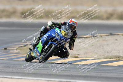 media/Apr-20-2025-CVMA (Sun) [[39090e8767]]/Race 11-500-350 Supersport (Holeshot)/